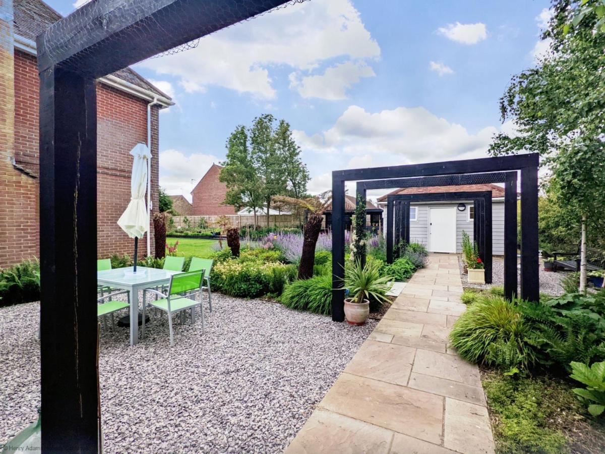 Little Maplewood, Tangmere Exteriér fotografie